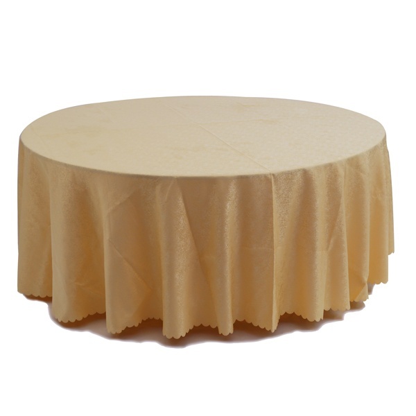 中餐圓臺(tái)鋪臺(tái)布的常用方法